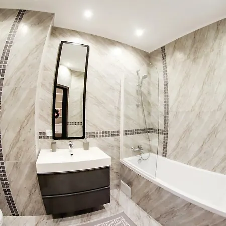 Great Apartment Near Unic Shopping Center Chisinau Exterior photo