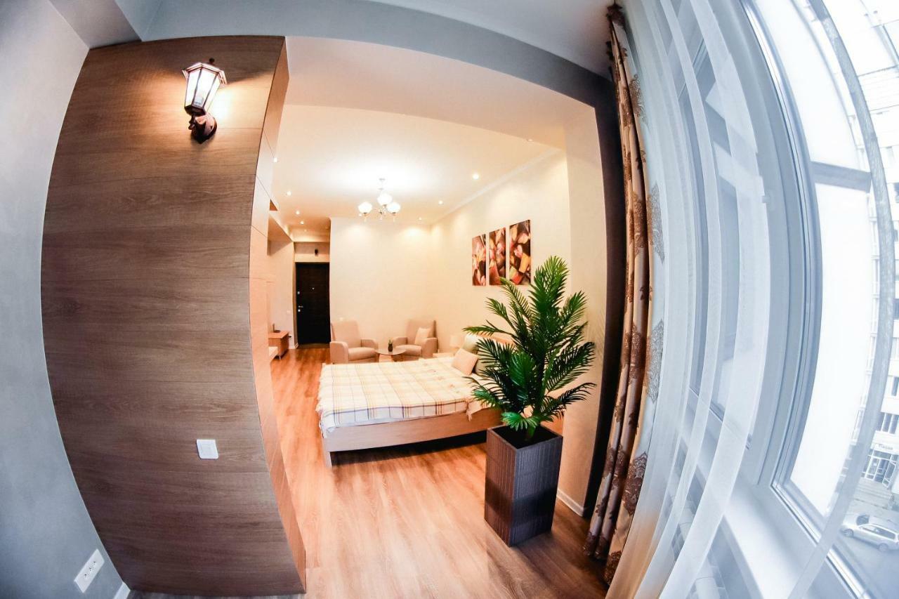 Apartment Great Near Unic Shopping Center